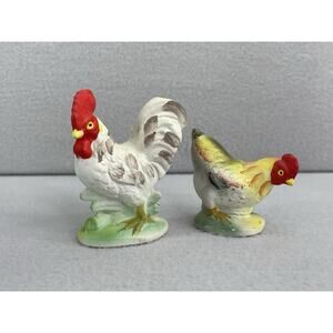 VTG Rooster Hen Chalkware Salt Pepper Shakers Mini Farmhouse Kitche